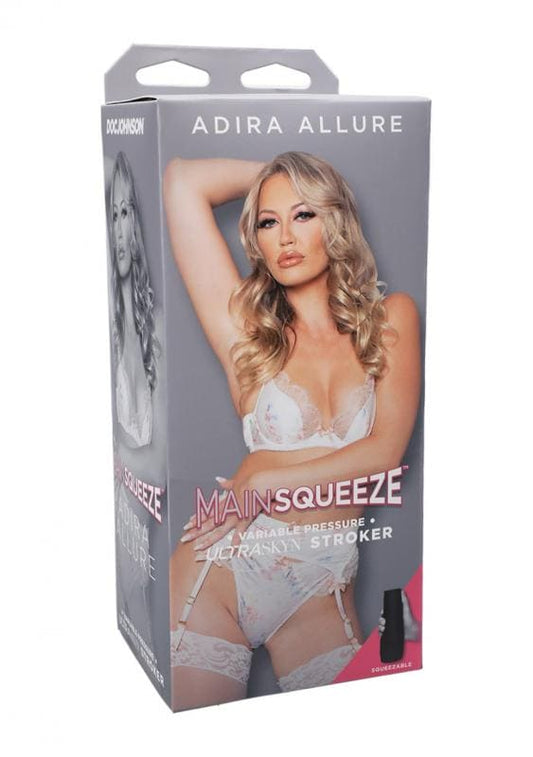 Main Squeeze - Adira Allure Masturbator Met Vagina Opening