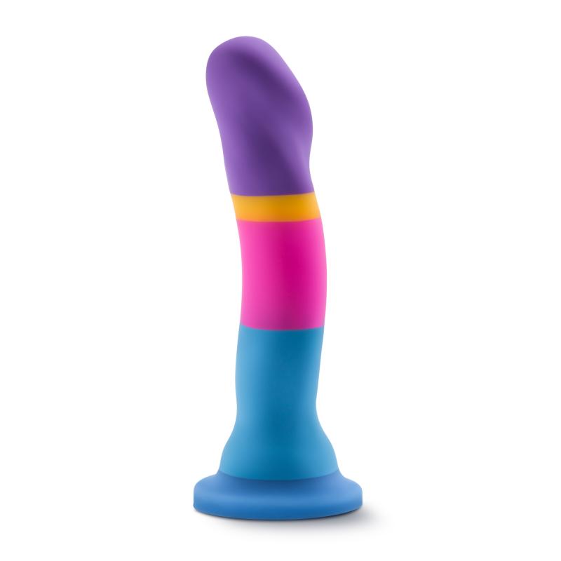 Avant - Silicone Dildo with Suction Cup - Hot 'n' Cool